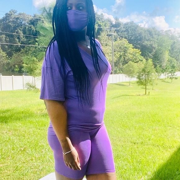 “ BB “ Short Set - Picture 2 of 2